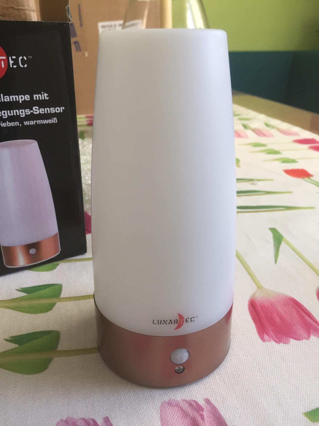 Lunartec LED-Tischlampe mit Bewegungsmelder warmweiß Batterie