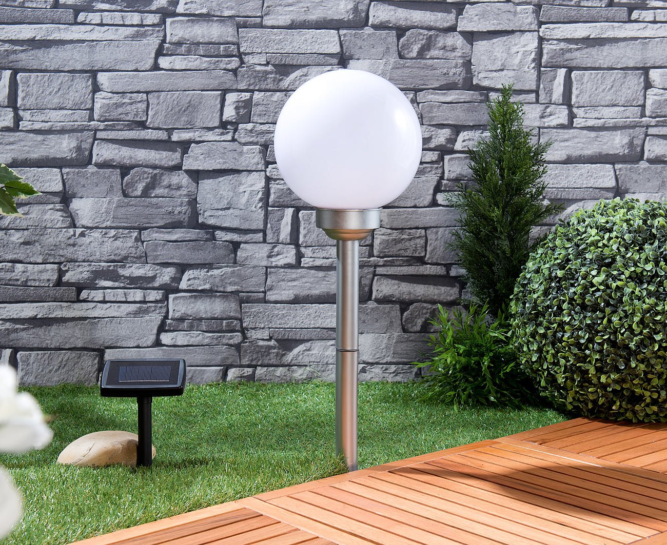 Lunartec Licht-Dekoration Solar-Leuchtkugel Ø 20 cm warmweiß