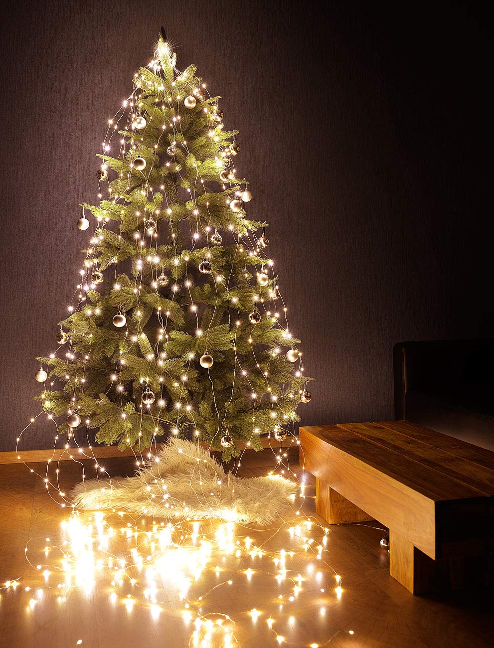 Lunartec Licht-Dekoration Tannenbaum-Überwurf 320 LEDs warmweiß