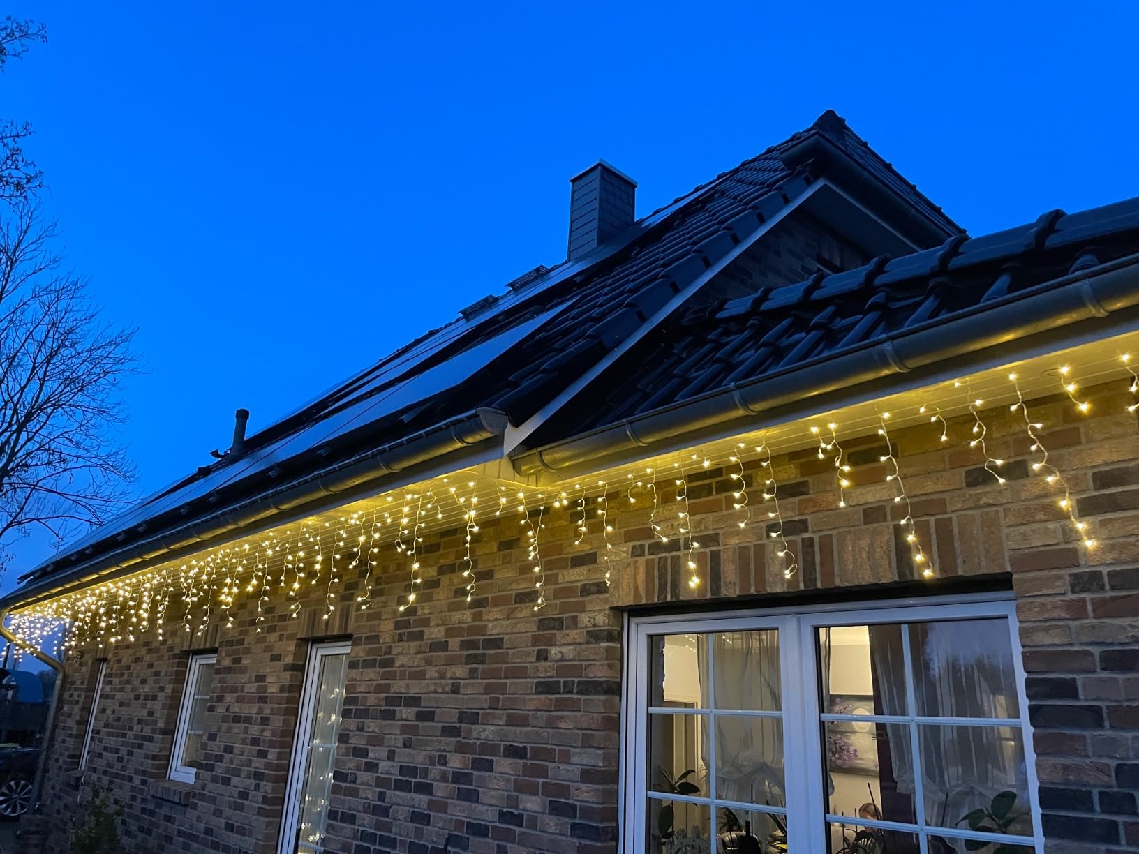 Qedertek Lighting Eisregen Lichterkette 15,3m 612 LED warmweiß