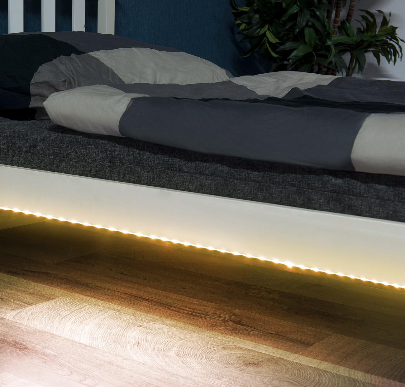 Lunartec Akku-LED-Streifen warmweiß 100cm mit Sensor